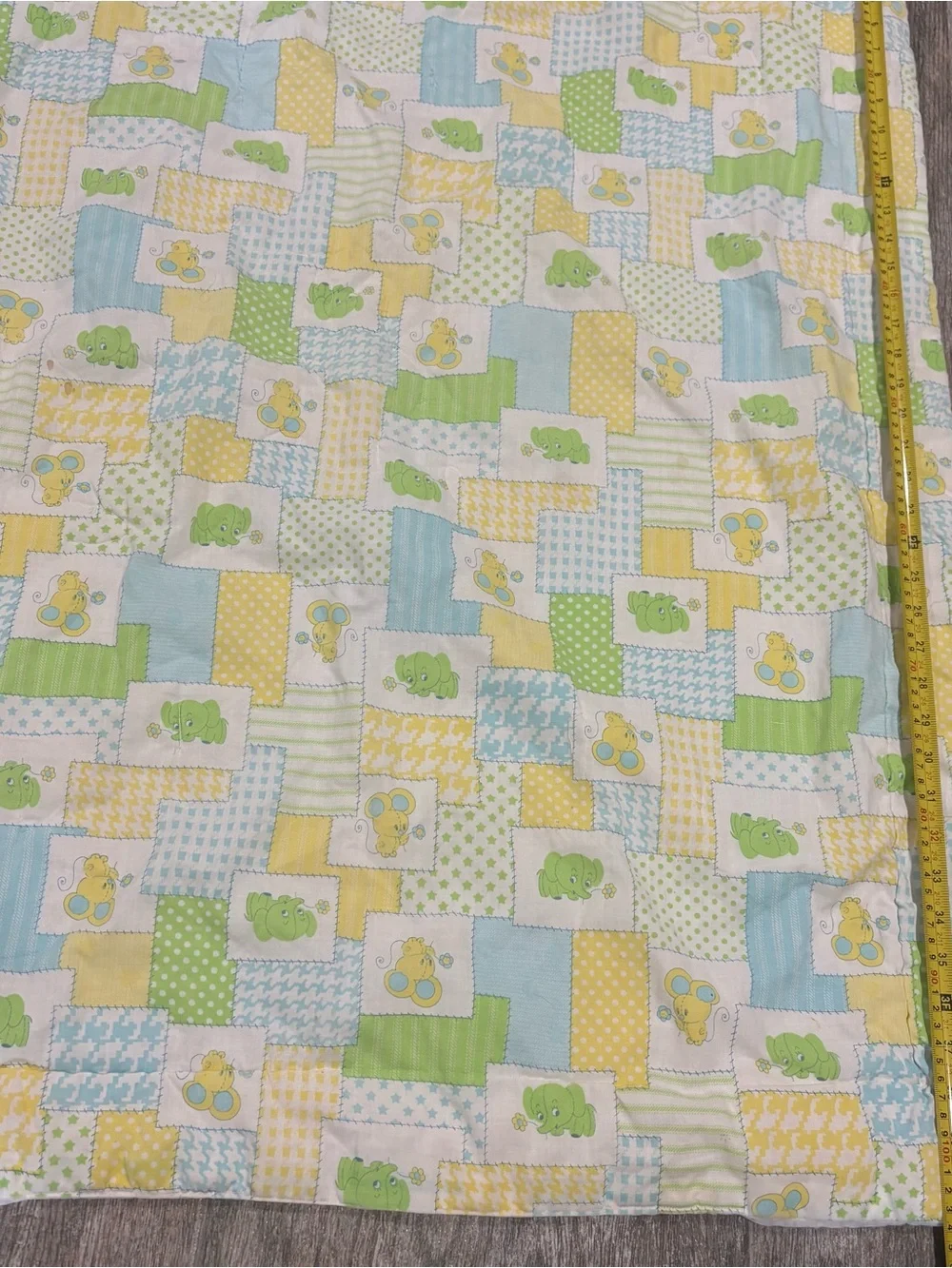 Vtg Curity Baby Crib‎ Quilt Blanket Patchwork Pals Animals USA 41x32 1980s